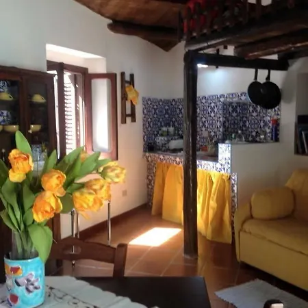 Casa Iacuzzi * Gratteri